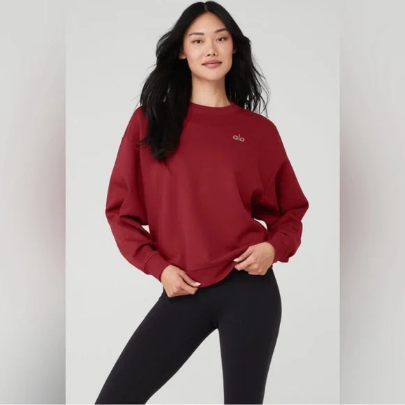 Alo yoga red sweatshirt cheap